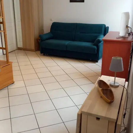 Appartement Charmant Studio Au Mourillon, A 100m De La Plage ! *