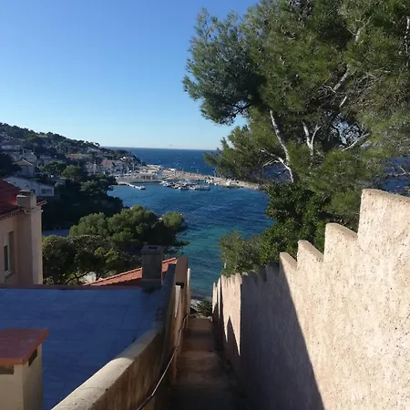 Charmant Studio Au Mourillon, A 100m De La Plage ! * Toulon